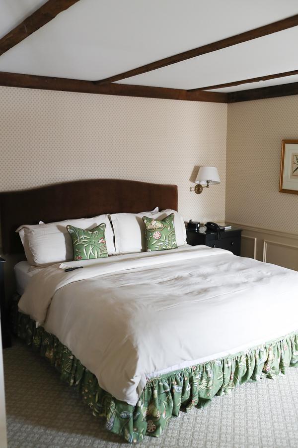 Golden Plough Inn Lahaska Экстерьер фото